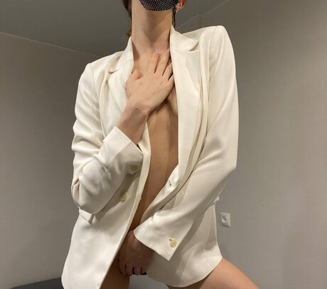 _Eva Star_ onlyfans model photos