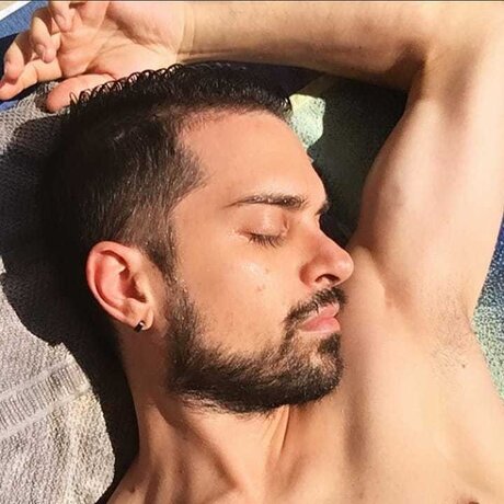 Pasqu ale Italian boy_ onlyfans lesk