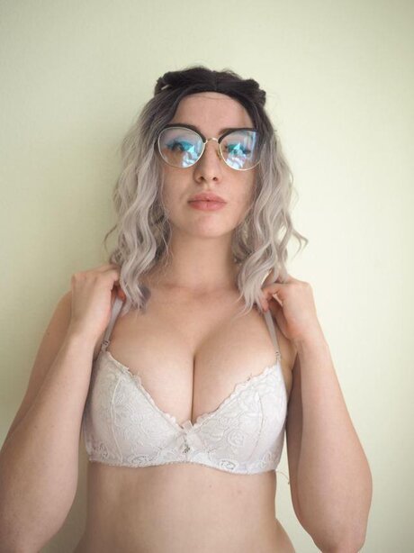 Hey its Meow onlyfans leaks