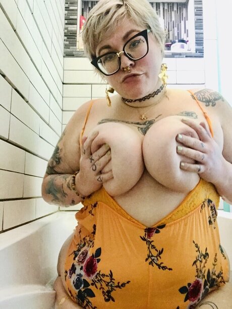 Morticia Fattums onlyfans naked porn