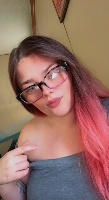 Jasmine Thousand onlyfans striptease