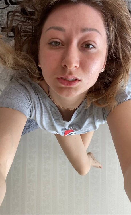 _Elena Ocean_ feet onlyfans