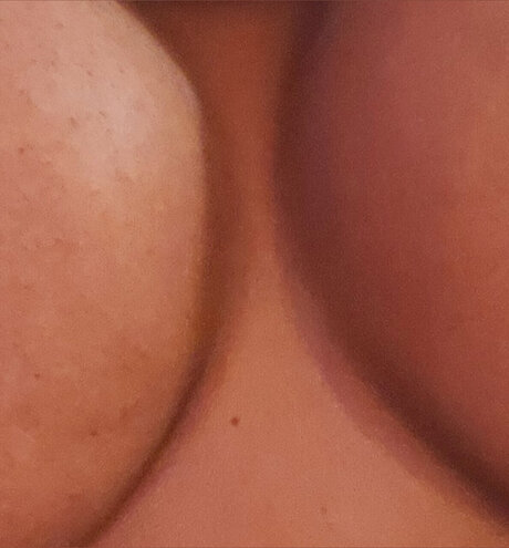 Ava Don_ nude onlyfans