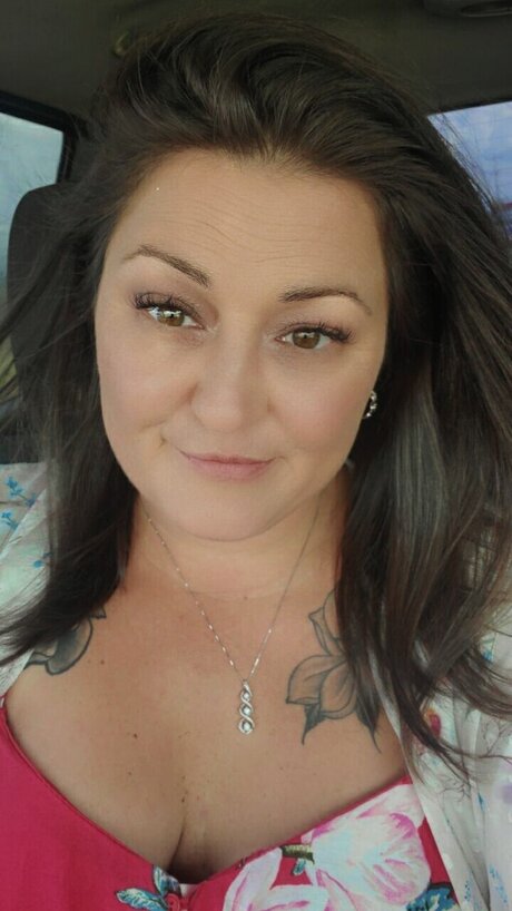 Connie Rinehardt Levering nude leak onlyfans