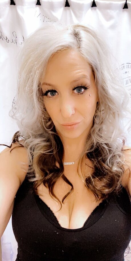 Koko P co_ onlyfans fotos