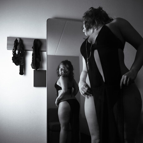 Charlie s Angel only fans naked