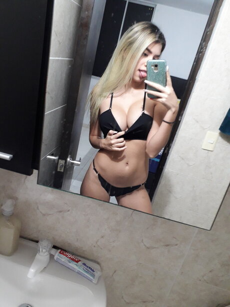 Thalialove onlyfans naked