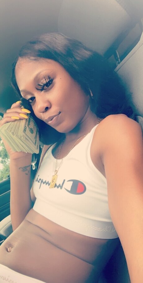 Skinnyyyyx only fans