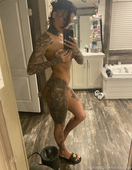 whitedovecries nude on onlyfans