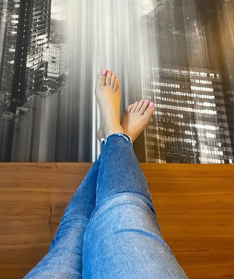 anafeetish free onlyfans