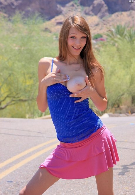 Holly Michaels nsfw onlyfans