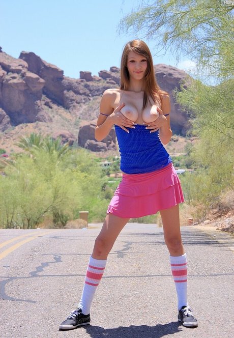 Holly Michaels onlyfans page