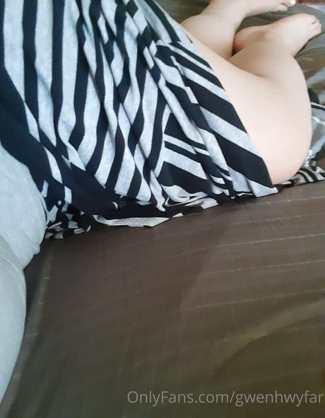 gwenhwyfar onlyfans model