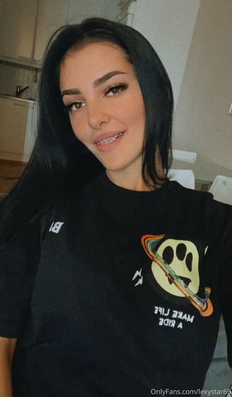 no panties onlyfans nice pic