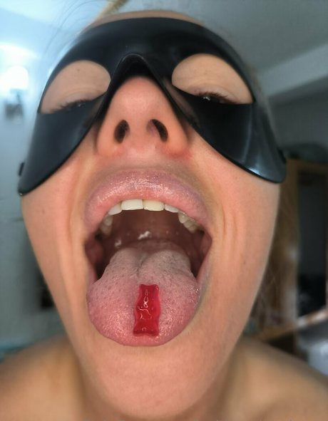 bakinggiantbuns onlyfans post