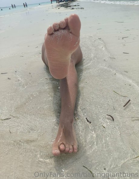 bakinggiantbuns naked onlyfans
