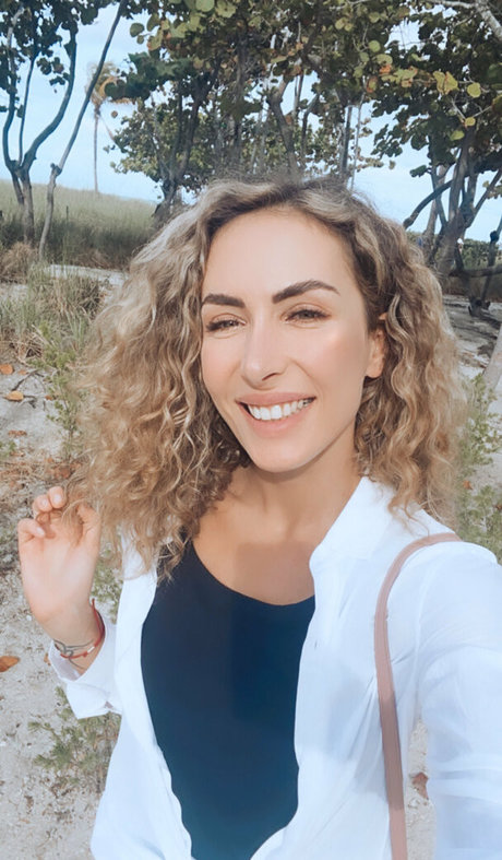 dancewithana onlyfans model photo