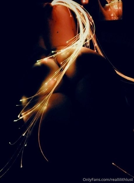 Rainia Belle Profile image