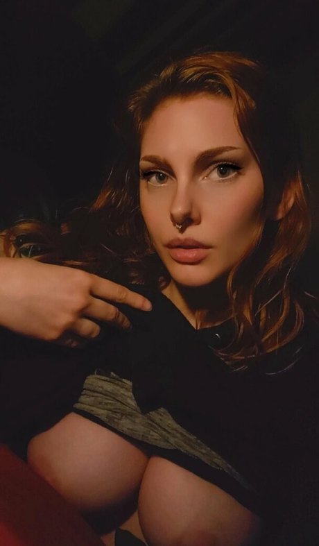 Rainia Belle desnuda onlyfans