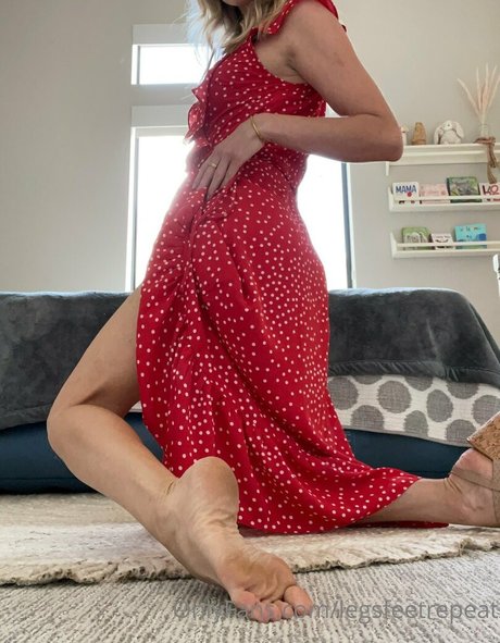 legsfeetrepeat onlyfans fuck