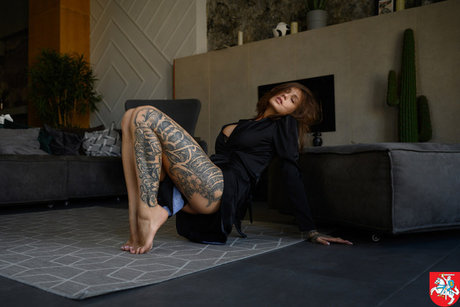 teen anal dildo onlyfans art nude pics