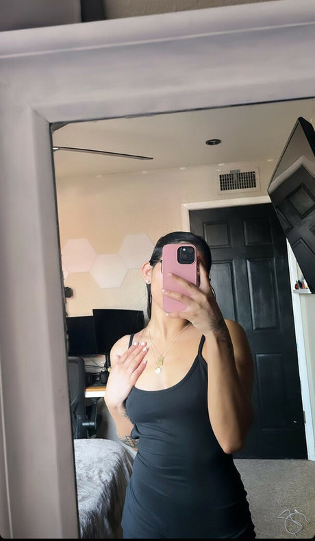 Sara Rios naked onlyfans leaks