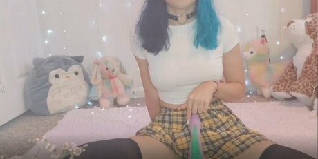 nomivids free onlyfans