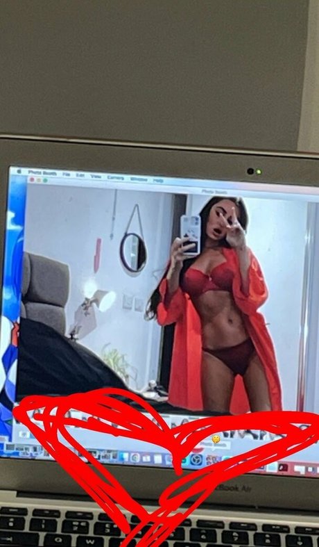 Layla Ibernon leaked only fans nudes