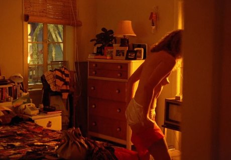 Teri Garr onlyfans striptease