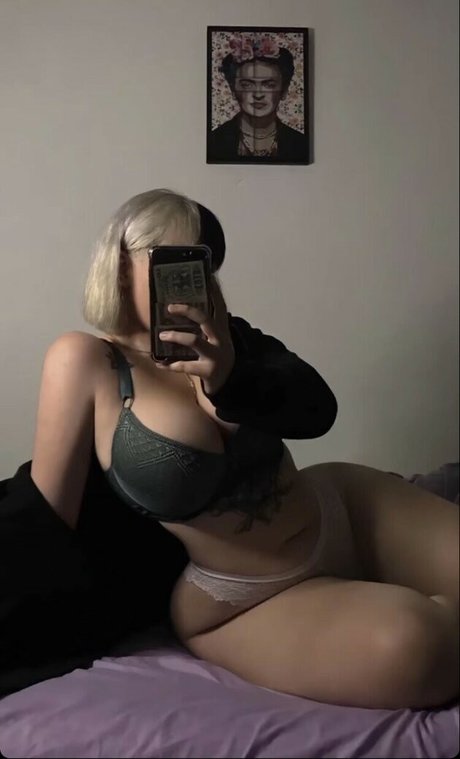 Ae bgirl01 only fans.