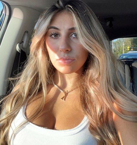 Allison Rossillo Vallerand onlyfans leak porn