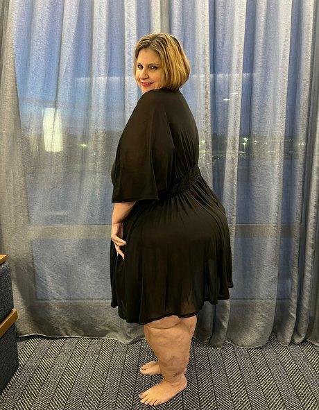 bigbootyasshley porn onlyfans