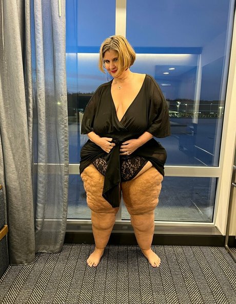 bigbootyasshley nude onlyfans porn