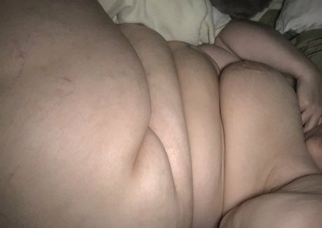 bigbootyasshley only fans naked