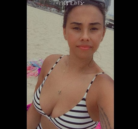 anaherasworld onlyfans boobs