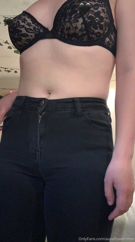 auraflowersfree onlyfans nudes leaks