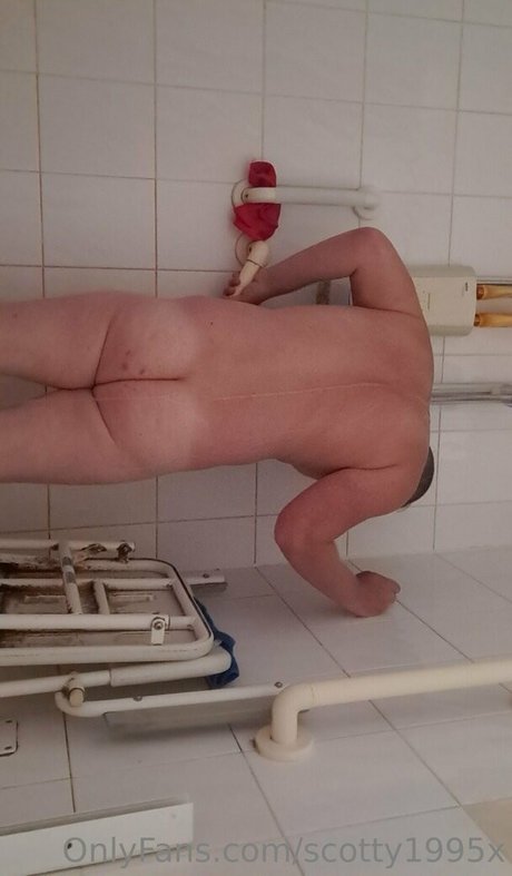 scotty1995x naked onlyfans leak
