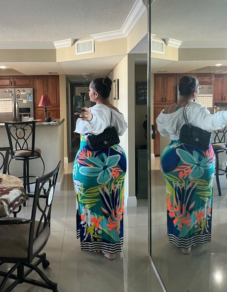 Cakeyback onlyfans strip