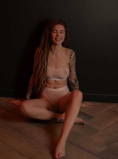 Hanna Mykhailova onlyfans leaka