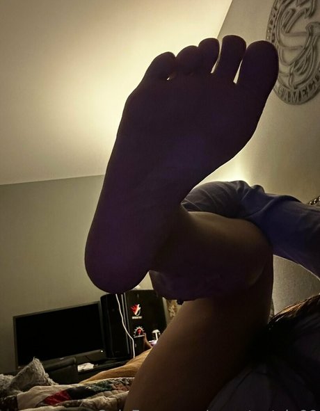 sweetestsin99 onlyfans strip