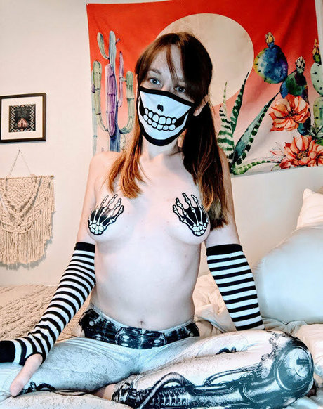 thoughtypraxis only fans