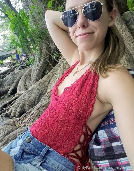 thoughtypraxis onlyfans leaks sex