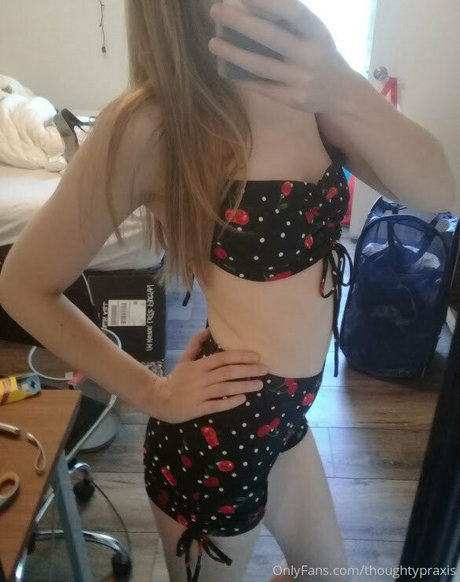 thoughtypraxis onlyfans leaks sex