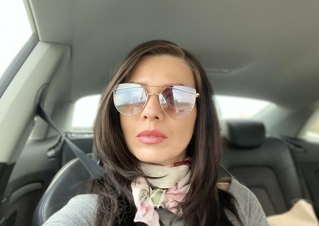 vickyloveporn en onlyfans