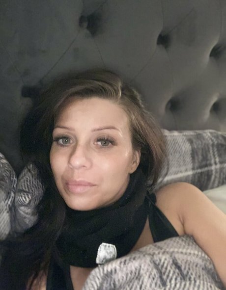 vickyloveporn onlyfans lean