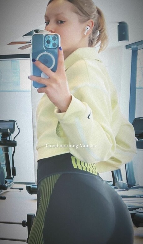 violapolt tits onlyfans