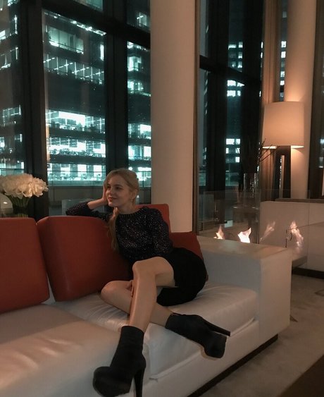 violapolt onlyfans naked porn