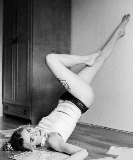 thick asian onlyfans hot xxx self-portrait