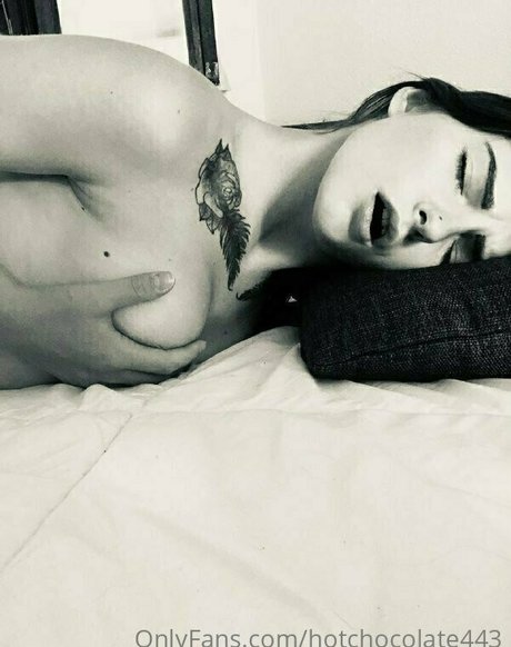 hotchocolate443 onlyfans sextape