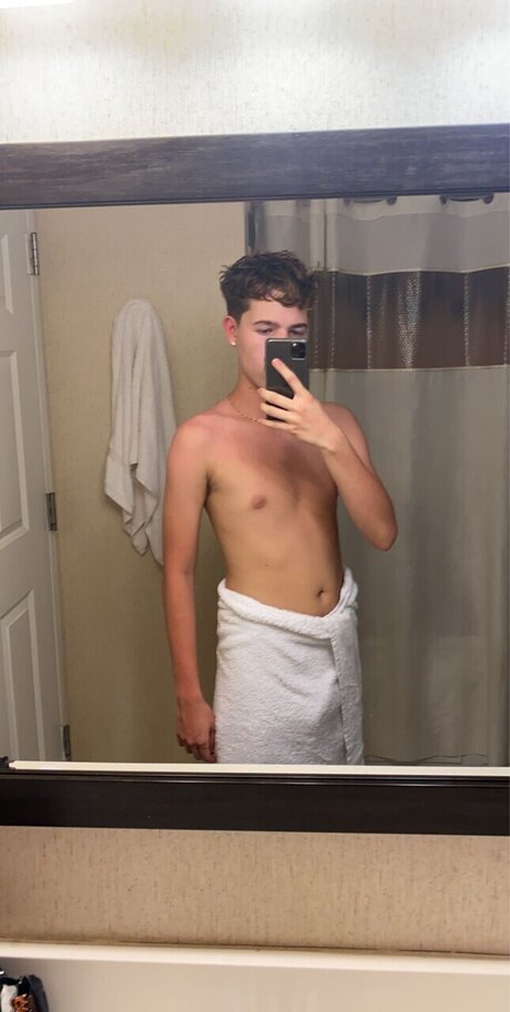 HotBoySOnly onlyfans leaks